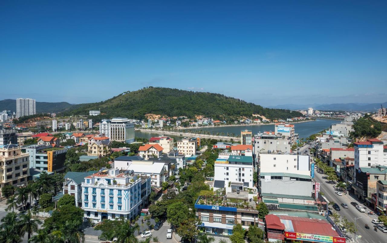 D'Lecia Ha Long Hotel Dış mekan fotoğraf